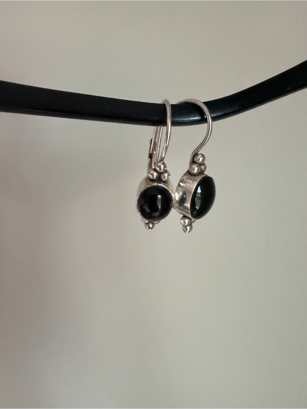 Vintage Sterling Silver 925 FAS THAI Black Onyx Leverback Earrings